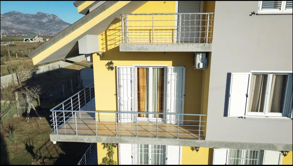 Hotel Villa Linda Shkoder Exterior photo